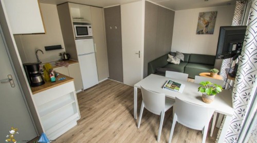 Eettafel & keuken.jpg