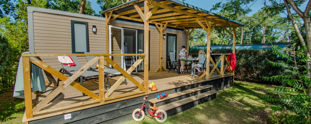 veranda chalet 151 overzicht website 2021.jpg