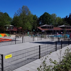 Pannaveld speelplein en zwembad.jpg